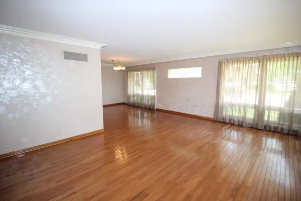 10158 S Talman AVE, Chicago, IL 60655