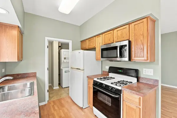 1424 Red Top LN, Minooka, IL 60447