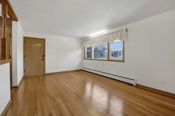 6357 W Addison ST #2F-SW, Chicago, IL 60634