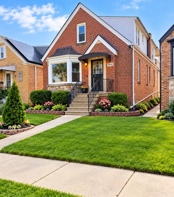 2942 N New England AVE, Chicago, IL 60634
