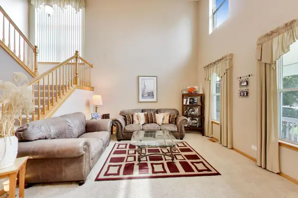 12709 Grande Poplar CIR, Plainfield, IL 60585