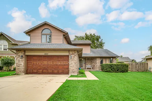 3423 Grandmore AVE, Gurnee, IL 60031