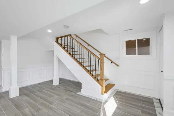 3934 N Sawyer AVE #B, Chicago, IL 60618