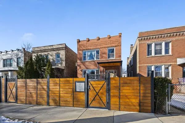 3934 N Sawyer AVE #B, Chicago, IL 60618