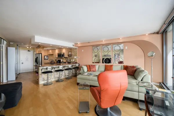 300 N STATE ST #4709, Chicago, IL 60654