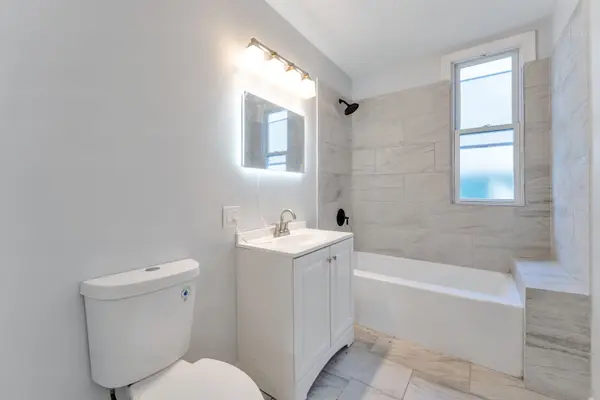 5256 S Carpenter ST, Chicago, IL 60609