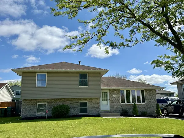 6908 Townsend BLVD, Plainfield, IL 60586