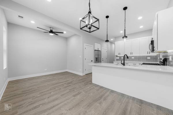 2317 W Taylor ST #3F, Chicago, IL 60612