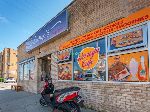 2137 Oak Park AVE, Berwyn, IL 60402