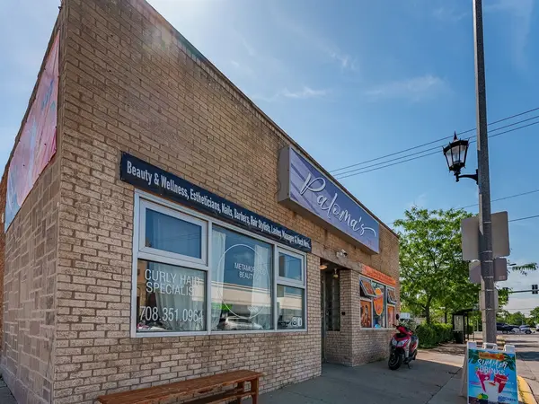 2137 Oak Park AVE, Berwyn, IL 60402