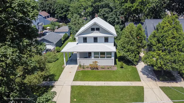 107 E Jefferson AVE, Wheaton, IL 60187