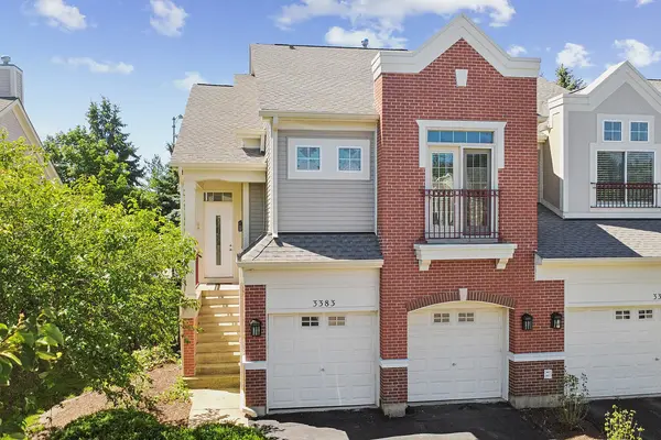 3383 Rosecroft LN, Naperville, IL 60564