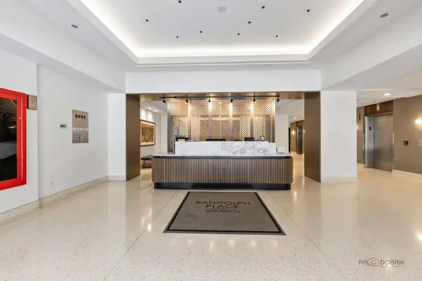 165 N Canal ST #1205, Chicago, IL 60606