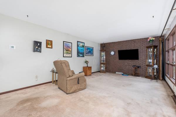 18860 S Leila DR, Mokena, IL 60448
