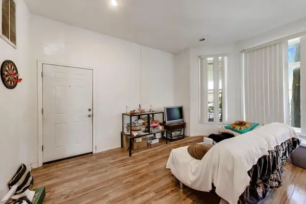 1418 S Saint Louis AVE, Chicago, IL 60623