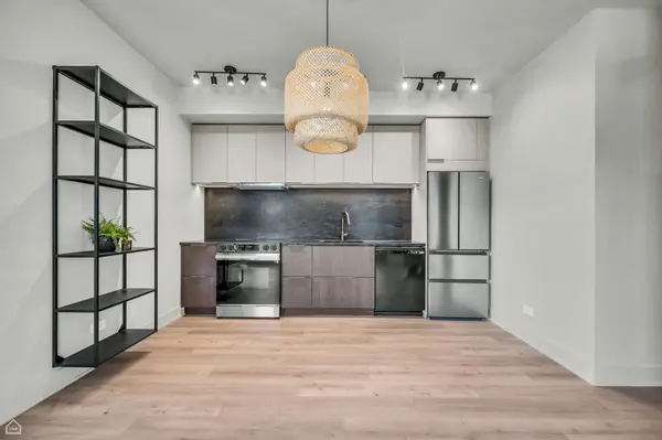 3701 W Dickens AVE #1, Chicago, IL 60647