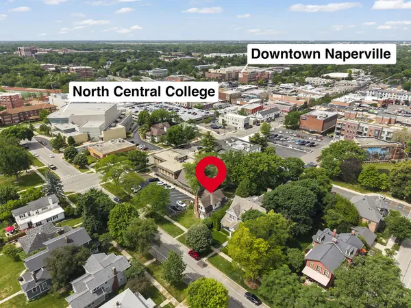 119 S Ellsworth ST, Naperville, IL 60540