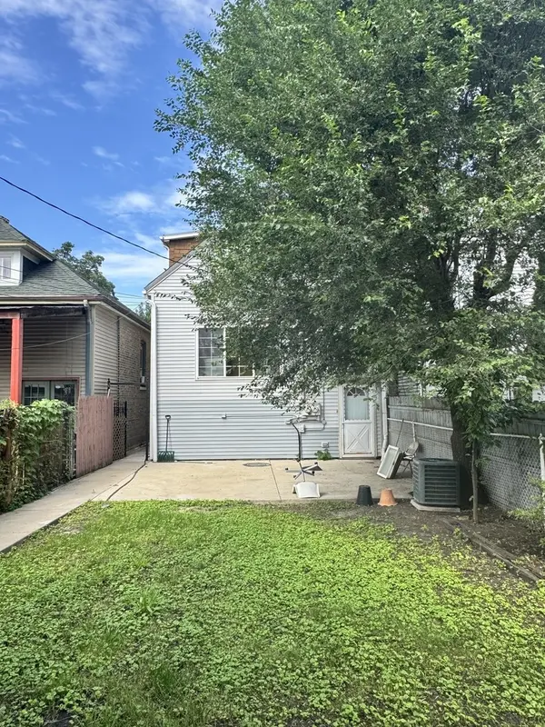 3039 S MILLARD AVE, Chicago, IL 60623
