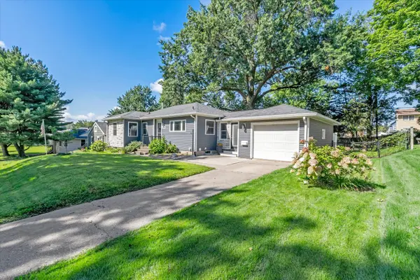 2420 Madison ST, Davenport, IA 52804