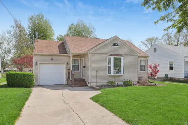 167 HIGHLAND AVE, Galesburg, IL 61401