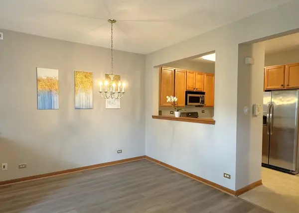2460 Georgetown CIR, Aurora, IL 60503