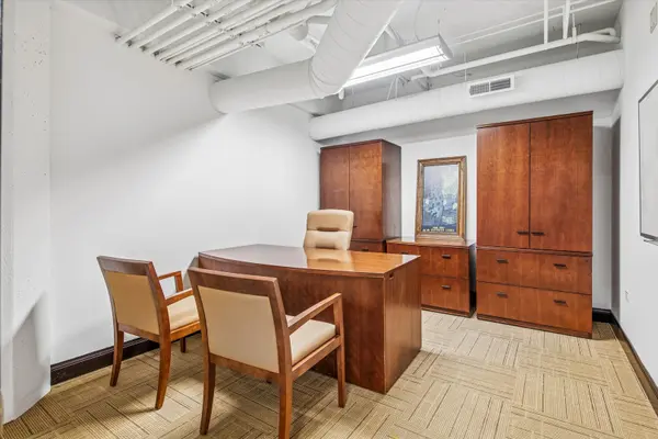 1327 W Washington BLVD #105, Chicago, IL 60607