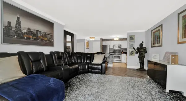 545 N Dearborn ST #W2108, Chicago, IL 60654