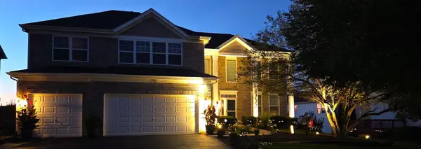 772 E Lindsey LN, Bolingbrook, IL 60440