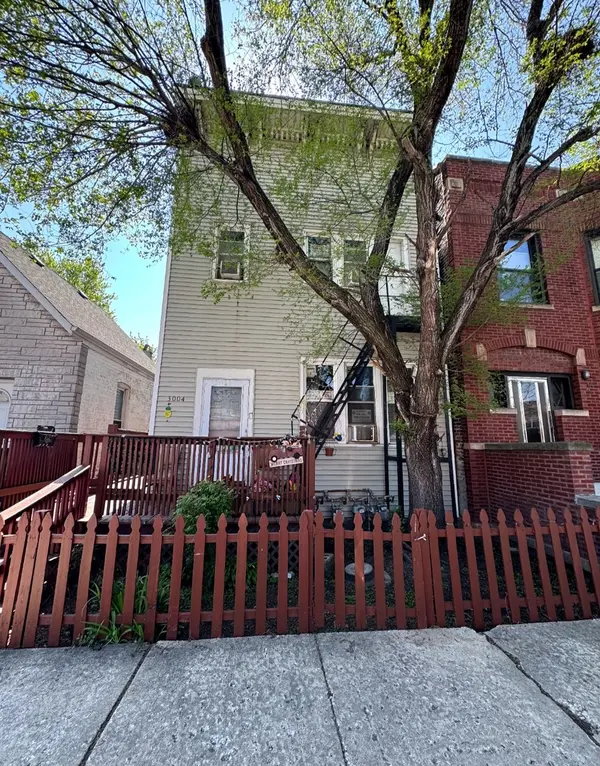 3004 S Loomis ST, Chicago, IL 60608