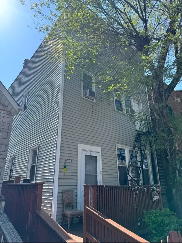 3004 S Loomis ST, Chicago, IL 60608