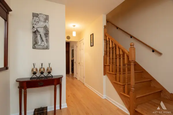 349 Tioga TRL, Wood Dale, IL 60191