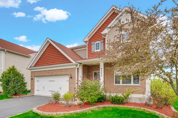4323 FRASER CIR, Naperville, IL 60564