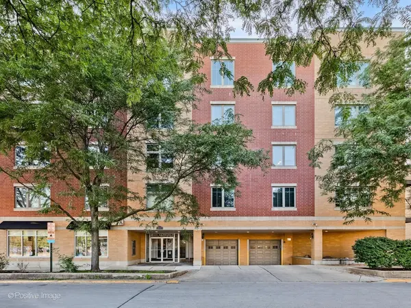 8000 Kilpatrick AVE #2F, Skokie, IL 60076