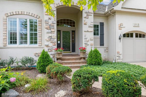 1013 Ridgeview DR, Inverness, IL 60010