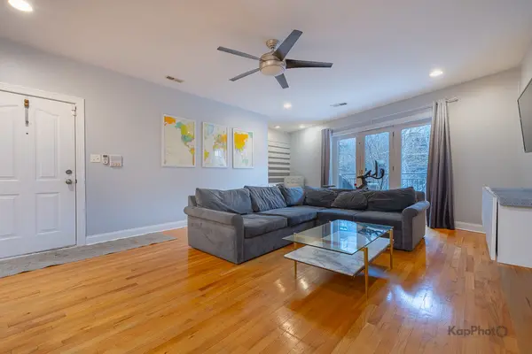 31 E 26th ST #3, Chicago, IL 60616