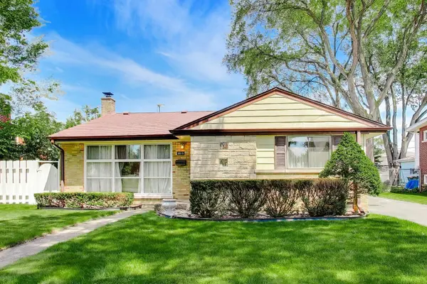 8919 Olcott AVE, Morton Grove, IL 60053