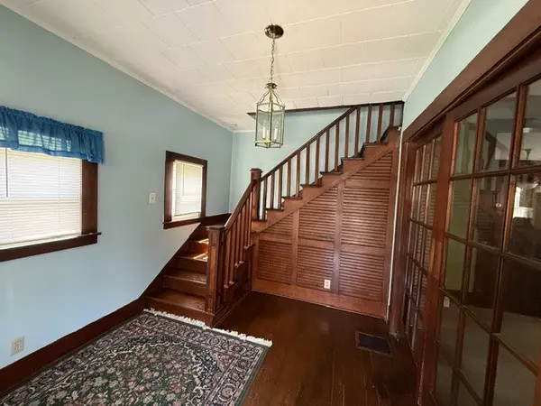 805 S 14th ST, Herrin, IL 62848
