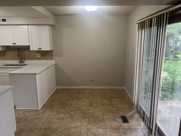 369 Kirkwood CIR, Bolingbrook, IL 60440