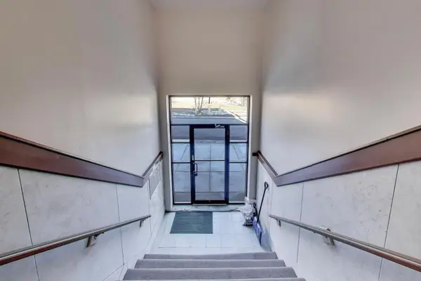 313 E 60th ST #1, Chicago, IL 60637