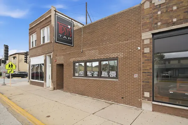 6802 26th ST, Berwyn, IL 60402
