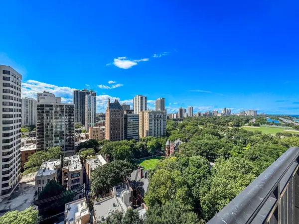1515 N Astor ST #18B, Chicago, IL 60610