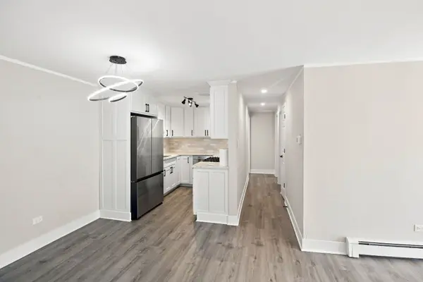 9986 S 84th TER #103, Palos Hills, IL 60465