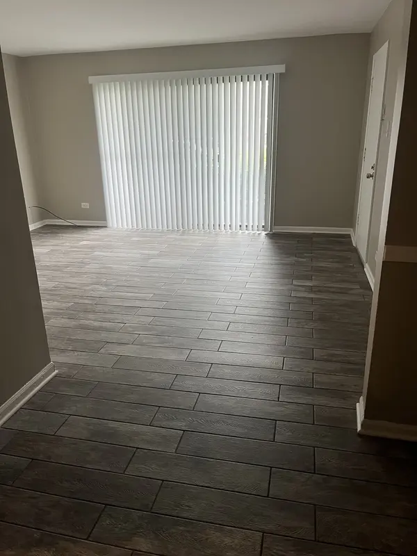 6151 MARSHALL AVE #1W, Chicago Ridge, IL 60415
