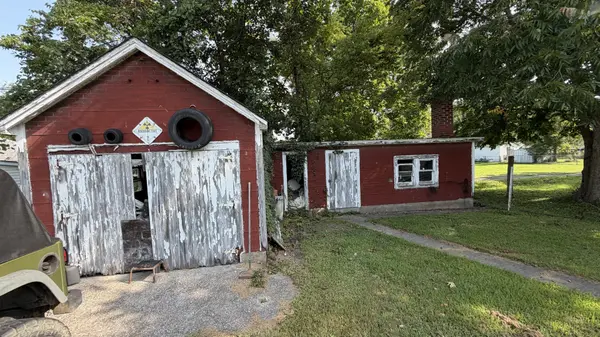 209 W 19th ST, Metropolis, IL 62960