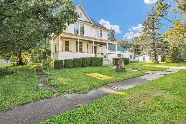 213 N Hunt ST, Melvin, IL 60952