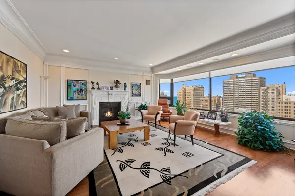 1410 N State Pkwy #27B, Chicago, IL 60610