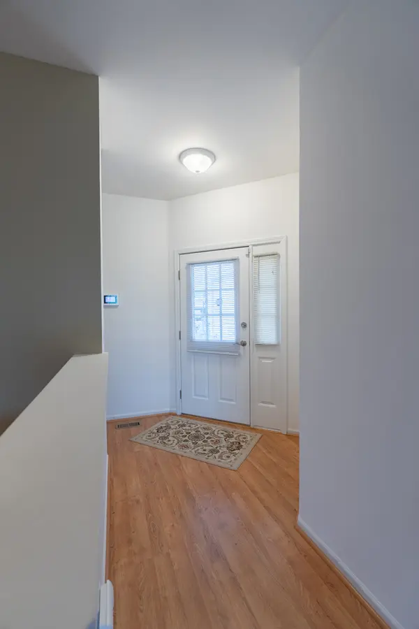 4489 W Brownstone WAY #4489, Waukegan, IL 60085