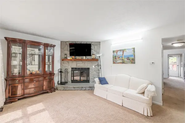 2110 STANLEY CT, Schaumburg, IL 60194