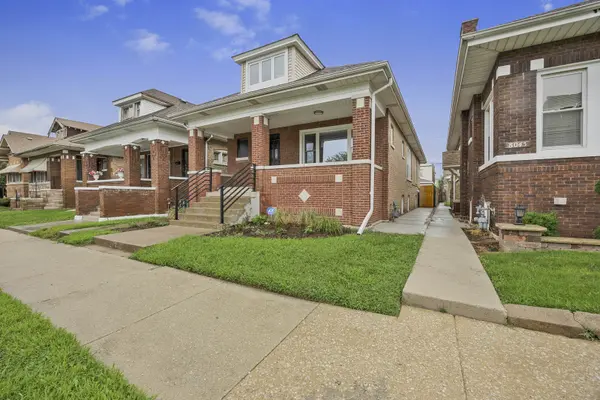 8041 S Ada ST, Chicago, IL 60620