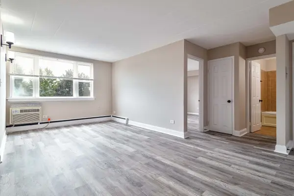 2115 W Farwell AVE #511, Chicago, IL 60645